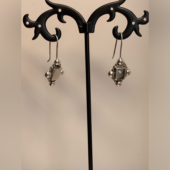 Silpada Vintage RARE VHTF Sterling Silver Square W/ Silver Bead Accent Earrings - Picture 2 of 12